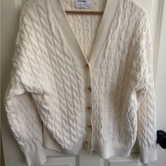 Like new size L Old Navy Women's Cream Slouchy Cable-Knit Button Front Cardigan - Picture 3 of 10